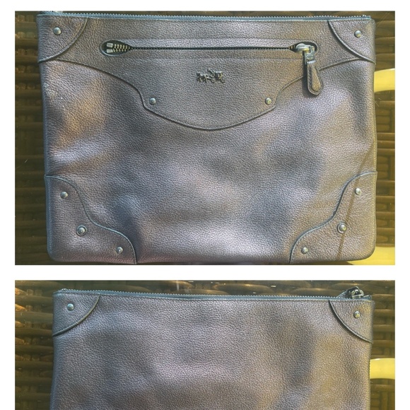 COACH folio - Picture 1 of 3